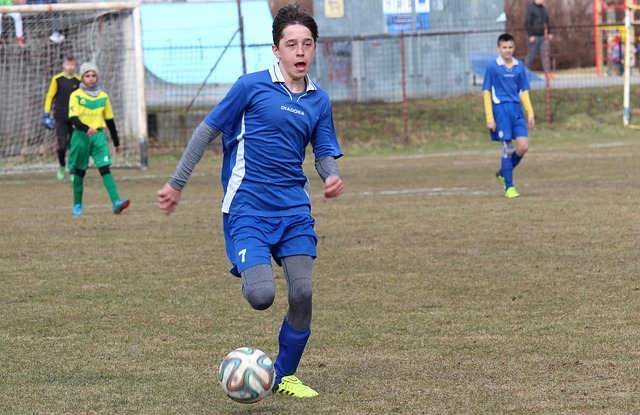 作为全球足 作为全球足